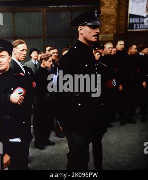 Sir Oswald Ernald Mosley, 6. Baronet (16. November 1896 - 3. Dezember 1980) war ein britischer Politiker, der in den Jahren 1920s als Abgeordneter zu Ruhm gelangte. Später im Jahr 1930s, nachdem sie von der Mainstream-Politik desillusioniert waren, wurde sie zum Führer der British Union of Fascists (BUF). Stockfoto