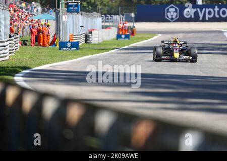 Sergio Perez (MEX) Redbull Racing RB18 beim Großen Preis von Italien F1 2022 Stockfoto