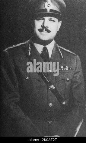 Feldmarschall Muhammad Ayub Khan (1907 - 1974), war der zweite Präsident Pakistans. Er war ein Armeegeneral, der die Präsidentschaft von Iskander Mirza in einem Staatsstreich im Jahr 1958, dem ersten erfolgreichen Staatsstreich des Landes, übernahm. Die von den Protesten in Ostpakistan unterstützten Volksdemonstrationen und Arbeitsstreiks führten schließlich 1969 zu seinem erzwungenen Rücktritt Stockfoto