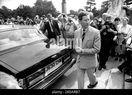 Prinz Charles (heute König Karl II.) I besuchte Kew Gardens im Vereinigten Königreich am 20. Juli 1993 Stockfoto