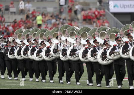 Columbus, Usa. 10. September 2022. Die Ohio State Buckeyes Marching Band tritt vor dem Spiel Buckeyes gegen die Arkansas State Red Wolves in Columbus, Ohio, am Samstag, 10. September 2022 auf. Foto von Aaron Josefczyk/UPI Credit: UPI/Alamy Live News Stockfoto