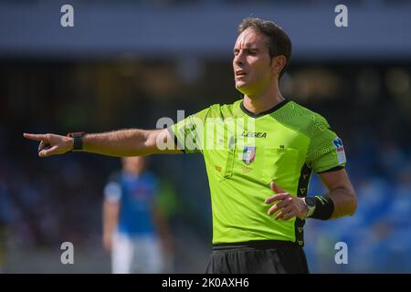 Neapel, Italien. 10 September 2022. Schiedsrichter Alberto Santoro während des Serie A-Spiels zwischen SSC Napoli und Spezia Calcio im Stadio Diego Armando Maradona Neapel Italien am 10. September 2022. Kredit:Franco Romano/Alamy Live Nachrichten Stockfoto