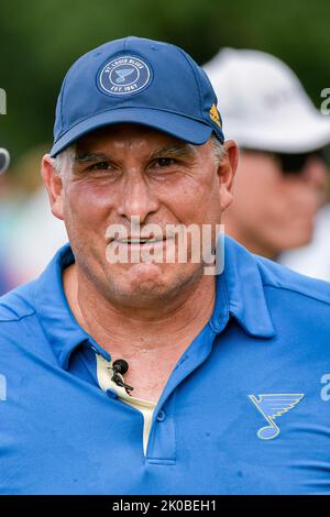 Jennings, Missouri, USA . 10. September 2022: St. Louis Blues Head Coach Craig Berube während der Legends Charity Challenge am zweiten Tag des Ascension Charity Classic im Norwood Hills Country Club in Jennings, MO Richard Ulreich/CSM Credit: CAL Sport Media/Alamy Live News Stockfoto