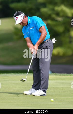 Jennings, Missouri, USA . 10. September 2022: Golfer K.J. Choi puttet während der zweiten Runde des Ascension Charity Classic im Norwood Hills Country Club in Jennings, MO, auf das Grün von 2. Richard Ulreich/CSM Credit: CAL Sport Media/Alamy Live News Stockfoto