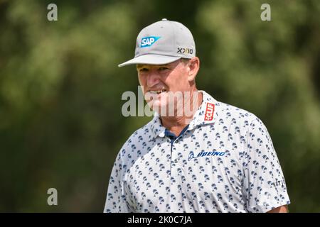 Jennings, Missouri, USA . 10. September 2022: Golfer Ernie Els während der zweiten Runde des Ascension Charity Classic im Norwood Hills Country Club in Jennings, MO Richard Ulreich/CSM Credit: CAL Sport Media/Alamy Live News Stockfoto