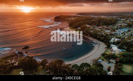 Sonnenaufgang am Mollymook Beach Ulladulla Stockfoto