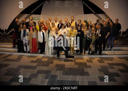 Julian Weigend, Jedermann, Jenny Löffler, Buhlschaft, Wolfgang Bahro, Teufel, Eva Habermann, Mammon, Markus Majowski, Tod, Marie Zielke, Guter Gesell, Stockfoto