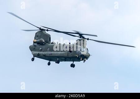 RAF HC6A Chinook Display, Bournemouth Air Show 2022, Großbritannien Stockfoto