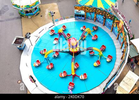 Pfaffenhofen a.D. Ilm, Deutschland. 11. September 2022. Volksfest Pfaffenhofen, ein bayerisches Volksfest am 11. September 2022 in Pfaffenhofen a.d.Ilm, Bayern, Deutschland. Quelle: Peter Schatz/Alamy Live News Stockfoto