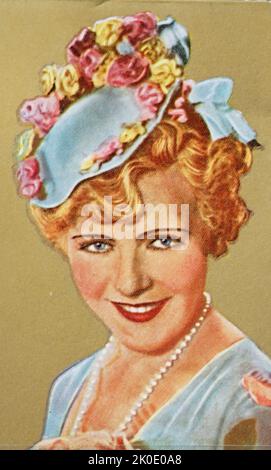 Marguerita Maria 'Mady' Christians (19. Januar 1892 - 28. Oktober 1951) war eine in Österreich geborene deutsche Schauspielerin, die eine erfolgreiche Schauspielkarriere in Theater und Film in den Vereinigten Staaten hatte, bis sie während der McCarthy-Zeit auf die schwarze Liste gesetzt wurde. Maurice Auguste Chevalier (12. September 1888 - 1. Januar 1972) war ein französischer Sänger, Schauspieler und Entertainer. Ruth Chatterton (24. Dezember 1892 - 24. November 1961) war eine amerikanische Schauspielerin, Aviatrix und Romanautorin für Bühnen-, Film- und Fernsehproduktionen. Stockfoto