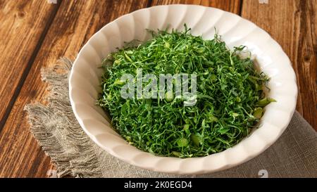 Kohl-Julienne für Suppe namens Caldo Verde Stockfoto