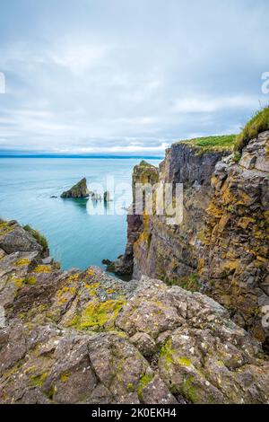 Cape Split ist eine Landzunge an der Küste der Bay of Fundy in Nova Scotia. Es ist bekannt für seine 14 km Wanderung zum Aussichtspunkt sowie seine Rugg bekannt Stockfoto