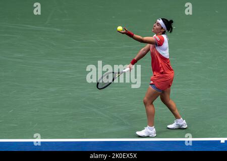Ons Jabeur im Finale der Frauen bei den US Open 2022. Stockfoto