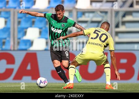 Reggio Emilia, Italien. 11. September 2022. Andrea Pinamonti (US Sassuolo) während US Sassuolo gegen Udinese Calcio, italienische Fußballserie A Spiel in Reggio Emilia, Italien, September 11 2022 Quelle: Independent Photo Agency/Alamy Live News Stockfoto