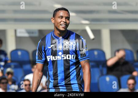 Bergamo, Italien. 11. Oktober 2021. Luis Muriel Spieler von Atalanta, während der SpielserieEin italienisches Meisterschaftsspiel Atalanta vs Cremonese Endergebnis, Atalanta 1, Cremonese 1, Spiel im Gewiss Stadium gespielt. Bergamo, Italien, 11. September 2022. (Foto von Vincenzo Izzo/Sipa USA) Quelle: SIPA USA/Alamy Live News Stockfoto