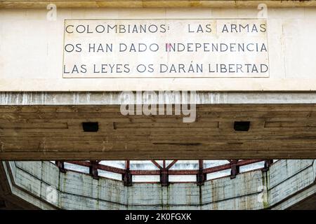 Bogota Kolumbien, La Candelaria Centro Historico zentrales historisches Stadtzentrum, Plaza de Bolivar, Bolivar-Platz Hauptzentral plaza Palacio de J Stockfoto