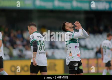 Curitiba, Brasilien. 11. September 2022. RobINCO während Coritiba und Atlético GEHEN. Spiel gültig für die 26. Runde der Brasilianischen Meisterschaft 2022. Major Antônio Couto Pereira Stadion in Curitiba, Pr. Kredit: Reinaldo Reginato/FotoArena/Alamy Live Nachrichten Stockfoto