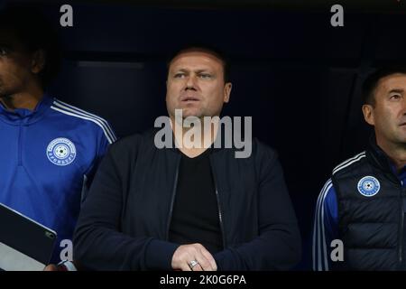 St. Petersburg, Russland. 11. September 2022. Marcel Licka, Cheftrainer von Orenburg beim Fußballspiel der russischen Premier League zwischen Zenit Sankt Petersburg und Orenburg in der Gazprom Arena. Endergebnis: Zenit 8:0 Orenburg. Kredit: SOPA Images Limited/Alamy Live Nachrichten Stockfoto