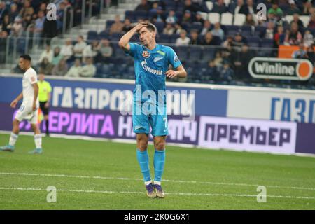 St. Petersburg, Russland. 11. September 2022. Zelimkhan Bakaev (Nr.7) von Zenit wurde während des Fußballspiels der russischen Premier League zwischen Zenit Sankt Petersburg und Orenburg in der Gazprom Arena in Aktion gesehen. Endergebnis: Zenit 8:0 Orenburg. Kredit: SOPA Images Limited/Alamy Live Nachrichten Stockfoto