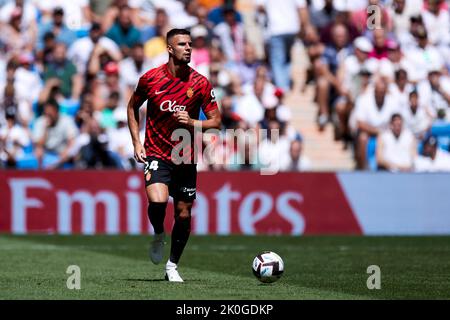 MADRID, SPANIEN - 11. SEPTEMBER: Martin Valjent von RCD Mallorca im Einsatz während des La Liga Santander Spiels zwischen Real Madrid CF und RCD Mallorca am 11. September 2022 in Santiago Bernabeu in Madrid, Spanien. Quelle: Ricardo Larreina/AFLO/Alamy Live News Stockfoto