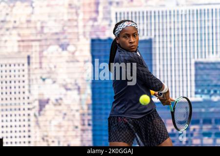 Coco Gauff (USA) tritt bei den US Open Tennis Championships 2022 an. Stockfoto