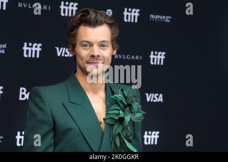 11. September 2022, Toronto, Ontario, Kanada: Harry Styles nimmt an der ''My Policeman''-Premiere während des Toronto International Film Festival 2022 im Princess of Wales Theatre am 11. September 2022 in Toronto, Ontario, Kanada, Teil. (Bild: © Angel Marchini/ZUMA Press Wire) Stockfoto