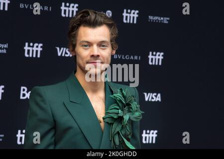 11. September 2022, Toronto, Ontario, Kanada: Harry Styles nimmt an der ''My Policeman''-Premiere während des Toronto International Film Festival 2022 im Princess of Wales Theatre am 11. September 2022 in Toronto, Ontario, Kanada, Teil. (Bild: © Angel Marchini/ZUMA Press Wire) Stockfoto