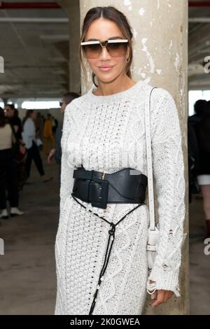 Tamara Kazak bei der Altuzarra Show während der New York Fashion Week am 2022. September - New York, USA. 10/09/2022 Stockfoto