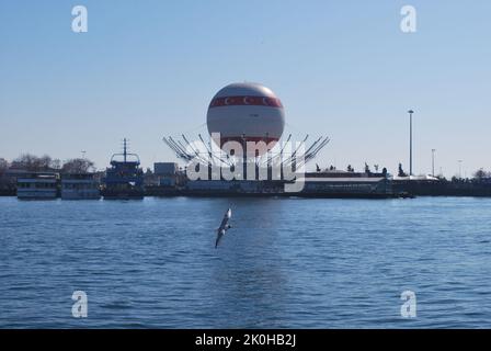 Istanbul, Türkei März 18,2012. Istanbul Stadt, Ballon Kadıköy Stockfoto