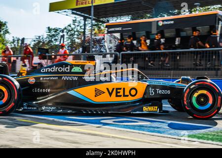 MONZA, Italien, 09. September 2022; # 3, Daniel RICCIARDO, AUS, McLaren F1 Team, MCL35M, Mercedes-Motor, während der Formel 1, F1, großer Preis von Italien, Gro Stockfoto