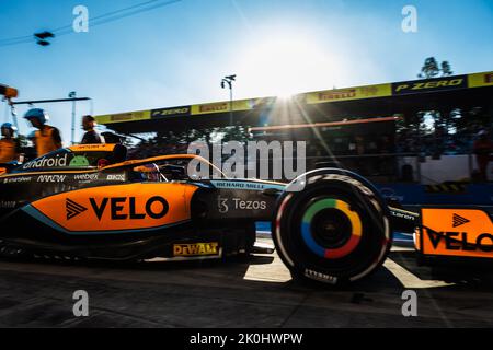 MONZA, Italien, 09. September 2022; # 3, Daniel RICCIARDO, AUS, McLaren F1 Team, MCL35M, Mercedes-Motor, während der Formel 1, F1, großer Preis von Italien, Gro Stockfoto
