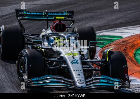 MONZA, Italien, 09. September 2022;#44, Lewis HAMILTON, GBR, Mercedes AMG F1 Team, Mercedes-AMG F1 W13 E Performance, während der Formel 1, F1, Italienische Gra Stockfoto