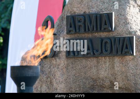 Pomnik Armii Krajowej i Polskiego Panstwa Podziemnego (Denkmal der polnischen Untergrundstaat- und Heimatarmee) in Danzig, Polen © Wojciech Strozy Stockfoto