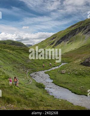 Wanderpfade am See Lago del Verney, Alpi Graie, alpen, Aostatal, Italien, Europa Stockfoto