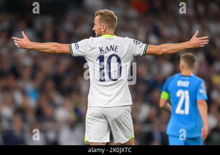 07 Sep 2022 - Tottenham Hotspur gegen Marseille - UEFA Champions League - Gruppe D - Tottenham Hotspur Stadium Harry Kane von Tottenham Hotspur gegen Marseille. Picture : Mark Pain / Alamy Stockfoto