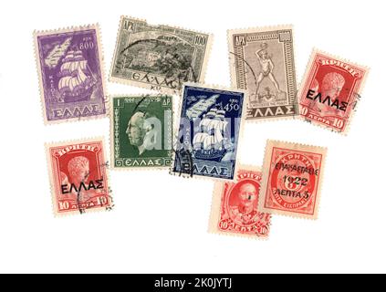 Eine Montage von Briefmarken aus Griechenland auf weißem Hintergrund. Stockfoto