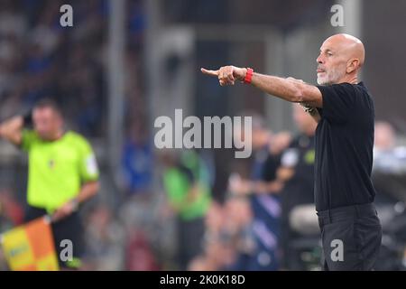 Foto Tano Pecoraro/LaPresse 10 Settembre 2022 - Genua, Italia Sport, CalcioSampdoria vs Milan - Campionato italiano di calcio Serie A Tim 2022/2023 - Stadio Luigi FerrarisNella foto: PioliPhoto Tano Pecoraro/LaPresse 10. September 2022 - Genua, Italien Sport, Fußball Sampdoria vs Milan - Italienische Serie A Fußball-Meisterschaft 2022/2023 - Luigi Ferraris Stadion auf dem Foto: pioli Stockfoto