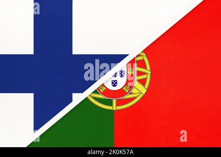Finnland und Portugal Symbol des Landes. Finnische gegen portugiesische Nationalflaggen. Beziehungen und Partnerschaft zwischen zwei Ländern. Stockfoto