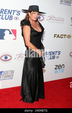 Beverly Hills, USA. 10. September 2022. Kelly LeBrock bei der Summer Spectacular zugunsten der Brent Shapiro Foundation im Beverly Hilton Hotel am 10. September 2022 in Beverly Hills, CA (Foto von Katrina Jordan/Sipa USA) Quelle: SIPA USA/Alamy Live News Stockfoto