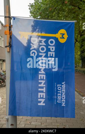 Öffnen Sie Die Flagge Von Monumenten Dag In Amsterdam, Niederlande 10-9-2022 Stockfoto