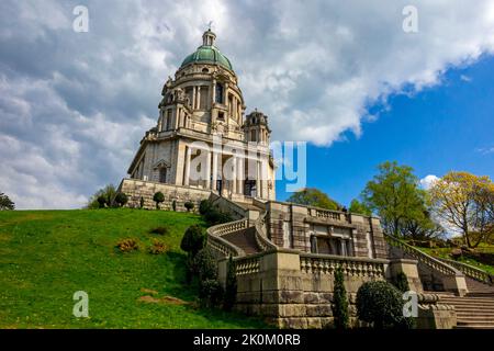 Ashton Memorial im Williamson Park Lancaster Lancashire England Großbritannien erbaut von Lord Ashton, entworfen von John Belcher im edwardianischen Barockstil im Jahr 1909. Stockfoto