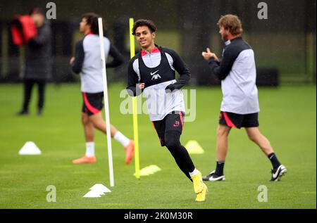 Fabio Carvalho aus Liverpool während einer Trainingseinheit im AXA Training Center, Liverpool. Bilddatum: Montag, 12. September 2022. Stockfoto