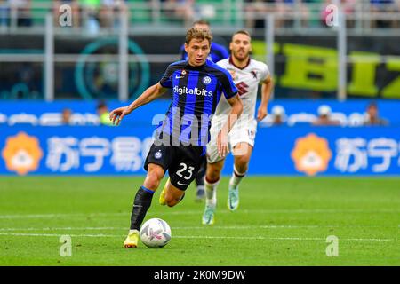 Mailand, Italien. 10., September 2022. Nicolo Barella (23) von Inter gesehen während der Serie Ein Spiel zwischen Inter und Turin bei Giuseppe Meazza in Mailand. (Bildnachweis: Gonzales Photo - Tommaso Fimiano). Stockfoto