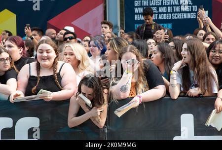 Toronto, Kanada. 11. September 2022. Atmosphäre bei der Premiere von „My Policeman“ während des Toronto International Film Festival 2022 im Princess of Wales Theatre am 11. September 2022 in Toronto, Ontario. Foto: PICJER/imageSPACE/Sipa USA Kredit: SIPA USA/Alamy Live News Stockfoto