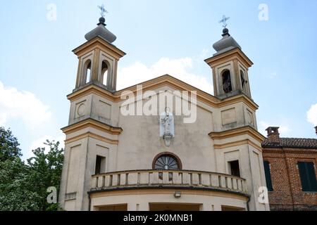 Pralormo, Italien, Mai 2022 Heiligtum der Spina der seligen Jungfrau gewidmet. Stockfoto