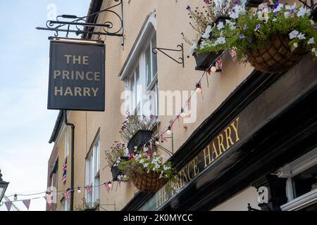 Windsor, Großbritannien. 12.. September 2022. The Prince Harry Pub in Windsor. Prinz Harry wohnt derzeit in Windsor im Frogmore Cottage mit seiner Frau Meghan. Quelle: Maureen McLean/Alamy Live News Stockfoto