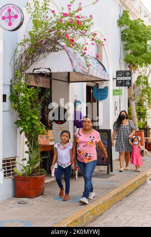 Handelsstraße in der Innenstadt von Merida, Yucatan, Mexiko Stockfoto