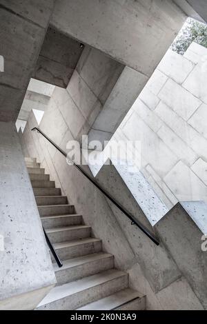 Innenraum der geologischen Ausstellung Felsenwelt in einem Berg im Gletschergarten, Luzern, Schweiz Stockfoto