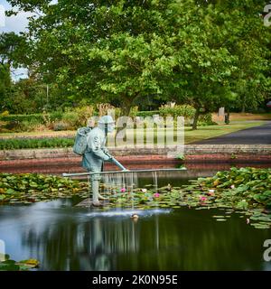 Die Lytham-Garnelenstatue von Colin Spofforth in Lowter Gardens, Lytham Stockfoto