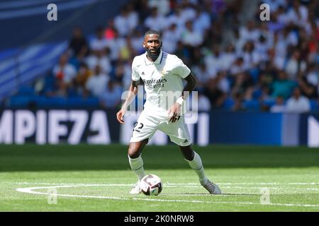 Madrid, Spanien. 11. September 2022. Antonio Rudiger (Real) Fußball: Spanisches Spiel 'La Liga Santander' zwischen Real Madrid CF 4-1 RCD Mallorca im Estadio Santiago Bernabeu in Madrid, Spanien. Quelle: Mutsu Kawamori/AFLO/Alamy Live News Stockfoto